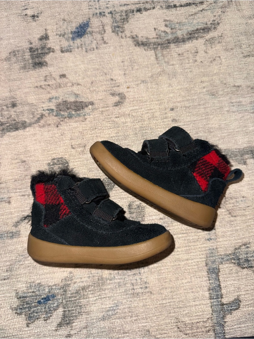 UGG Baby Christmas Boots Buffalo Plaid Size 2/3